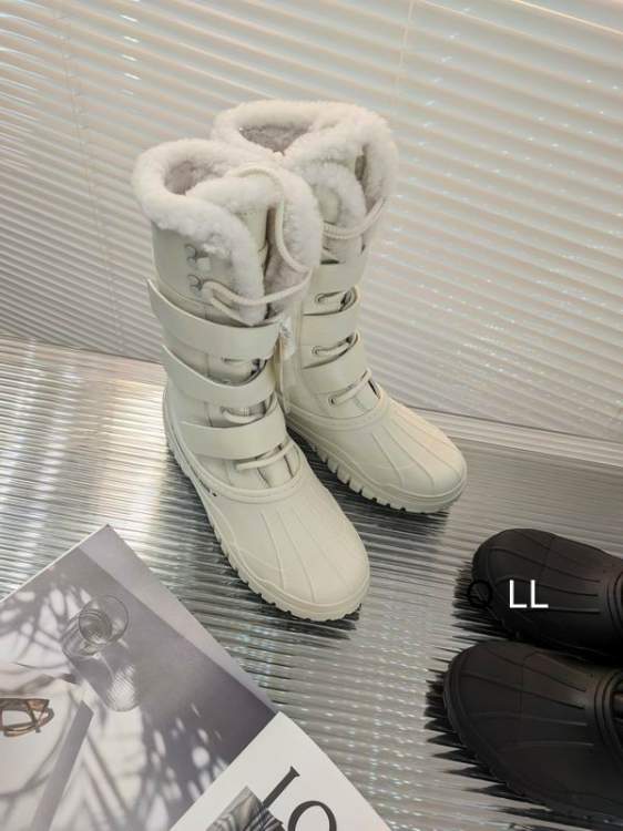Picture of Dior Shoes _SKUDiorsz35-402CLL11013431